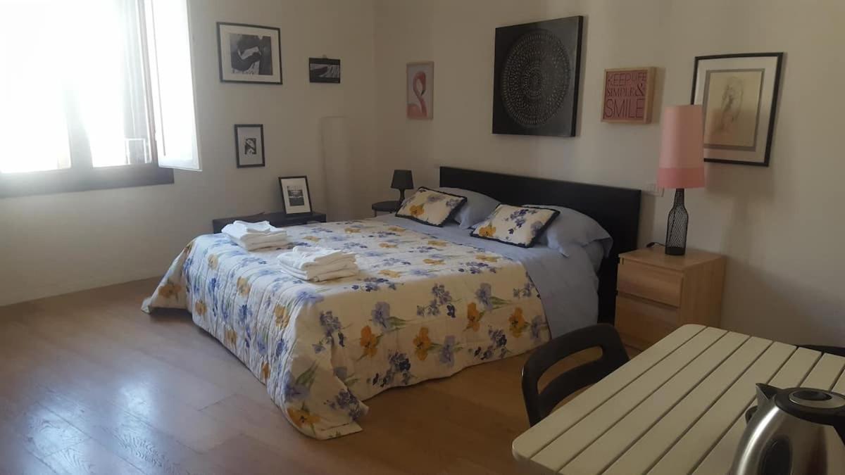 Chiara Room Florence Exterior photo
